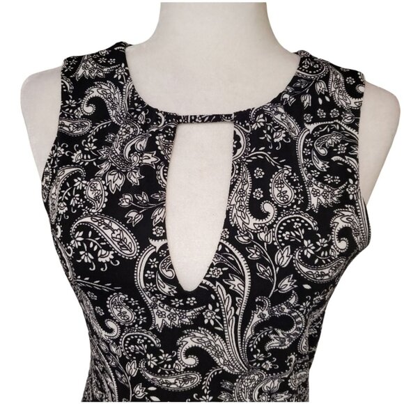 Express Black and White Sleeveless Paisley Print Keyhole Top XSmall - Picture 4 of 11